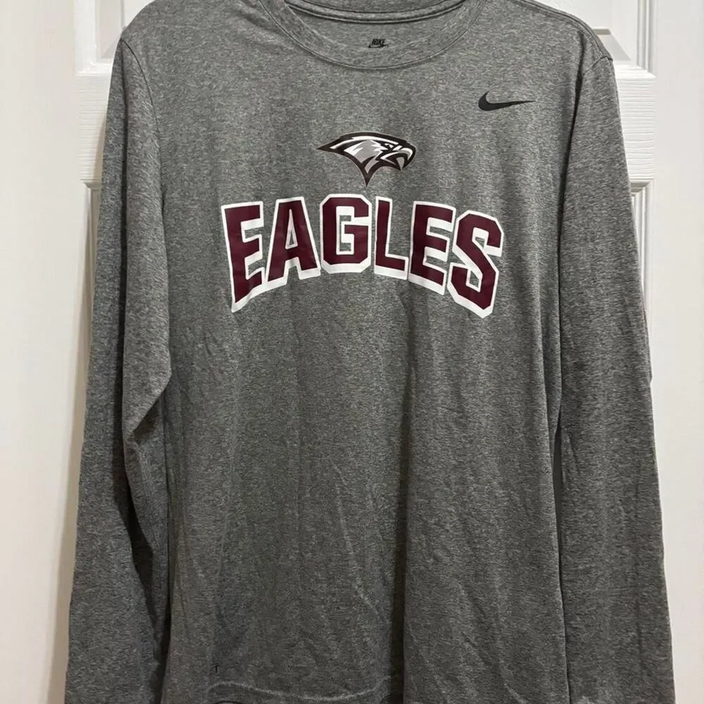 Nike Men's Grey T-shirt
